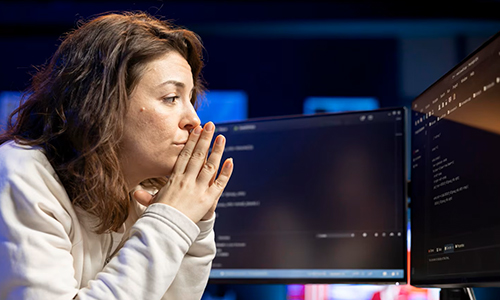 Mobile Device Management (MDM) & Endpoint Management (Intune, Workspace ONE) Mobile Device Management (MDM) & Endpoint Management (Intune, Workspace ONE)